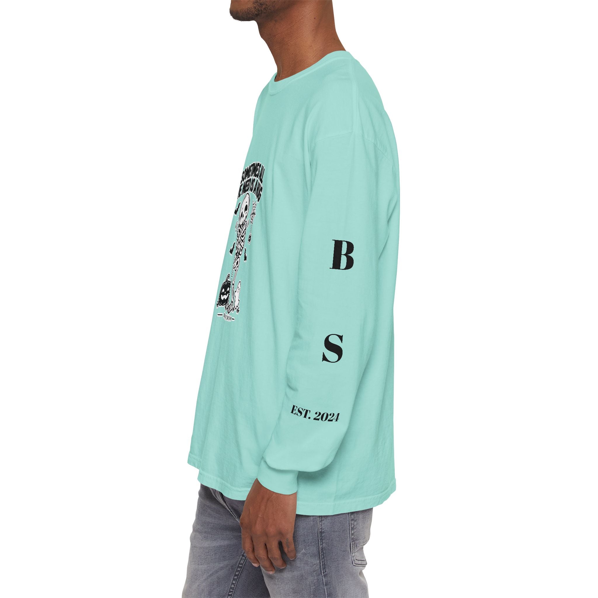 BS WETWEAR CUTE SKELETON SELF HUG HALLOWEEN LONG SLEEVE T-SHIRT